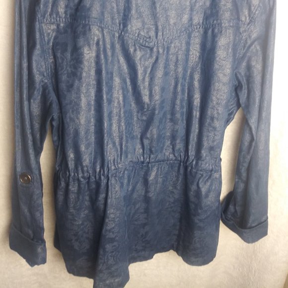 CHICO's Anorak Utility Metallic Blue Chambray Jacket Women's Size 1 (8/1… - Picture 12 of 16